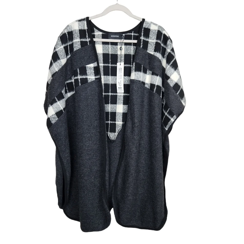 MINKPINK NWT Just Charming Shrug Poncho Gray Plaid OSFA Women's One Size